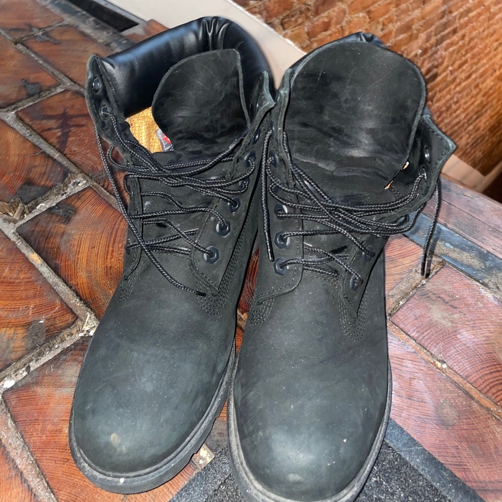 Black Timberland Boots